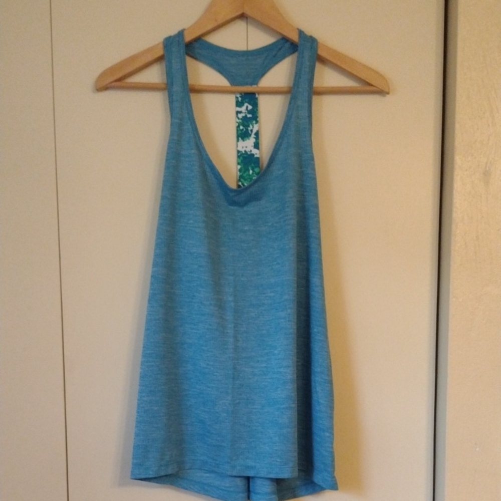 Set of 2 Work Out Tanks